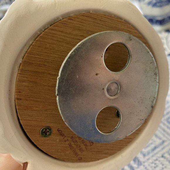 LEFTON MUSICAL SANTA VINTAGE PORCELAIN ROTATING SANTA FLAW - Picture 4 of 10